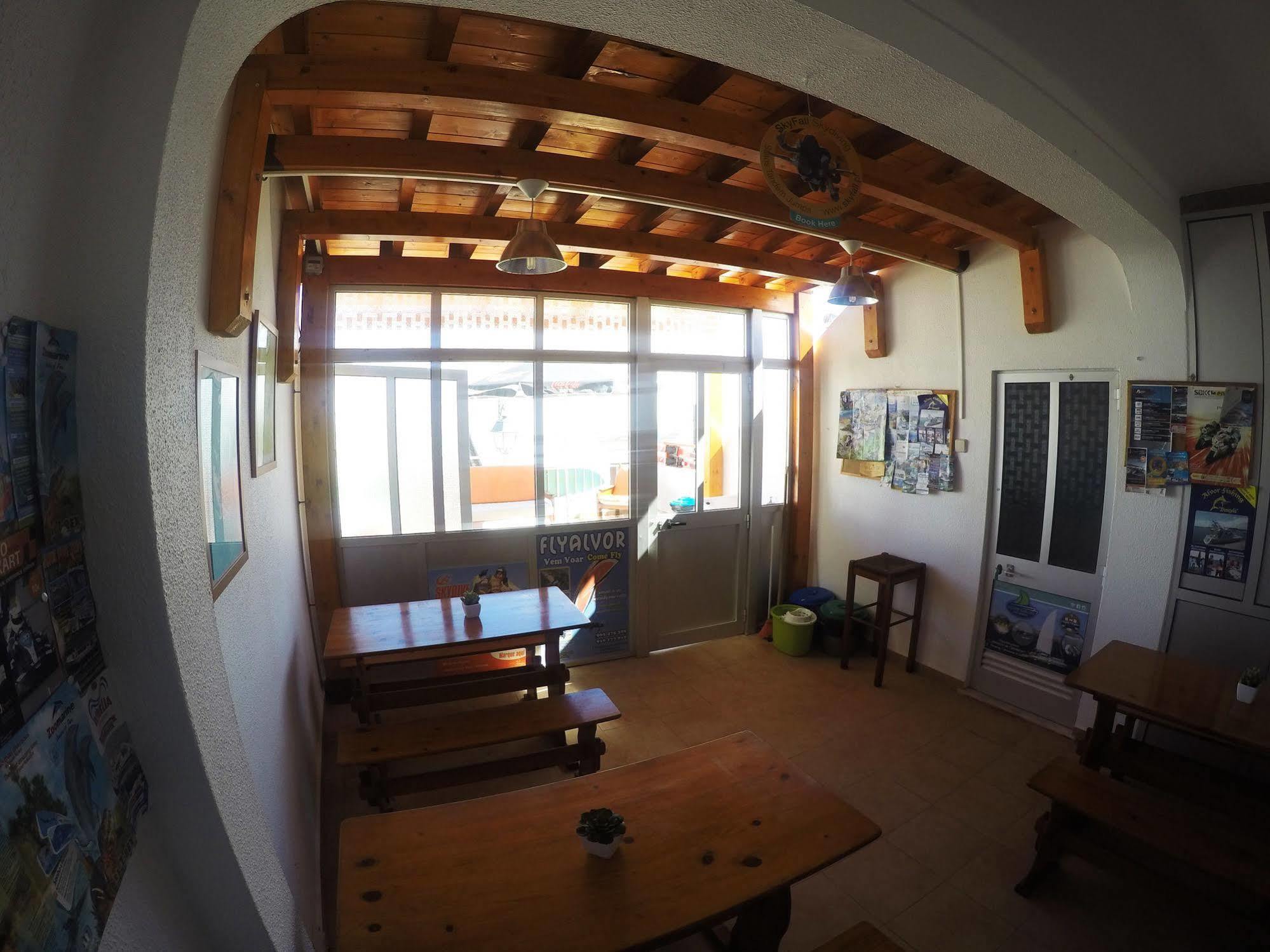 Ria Hostel Alvor Portimao Exterior photo