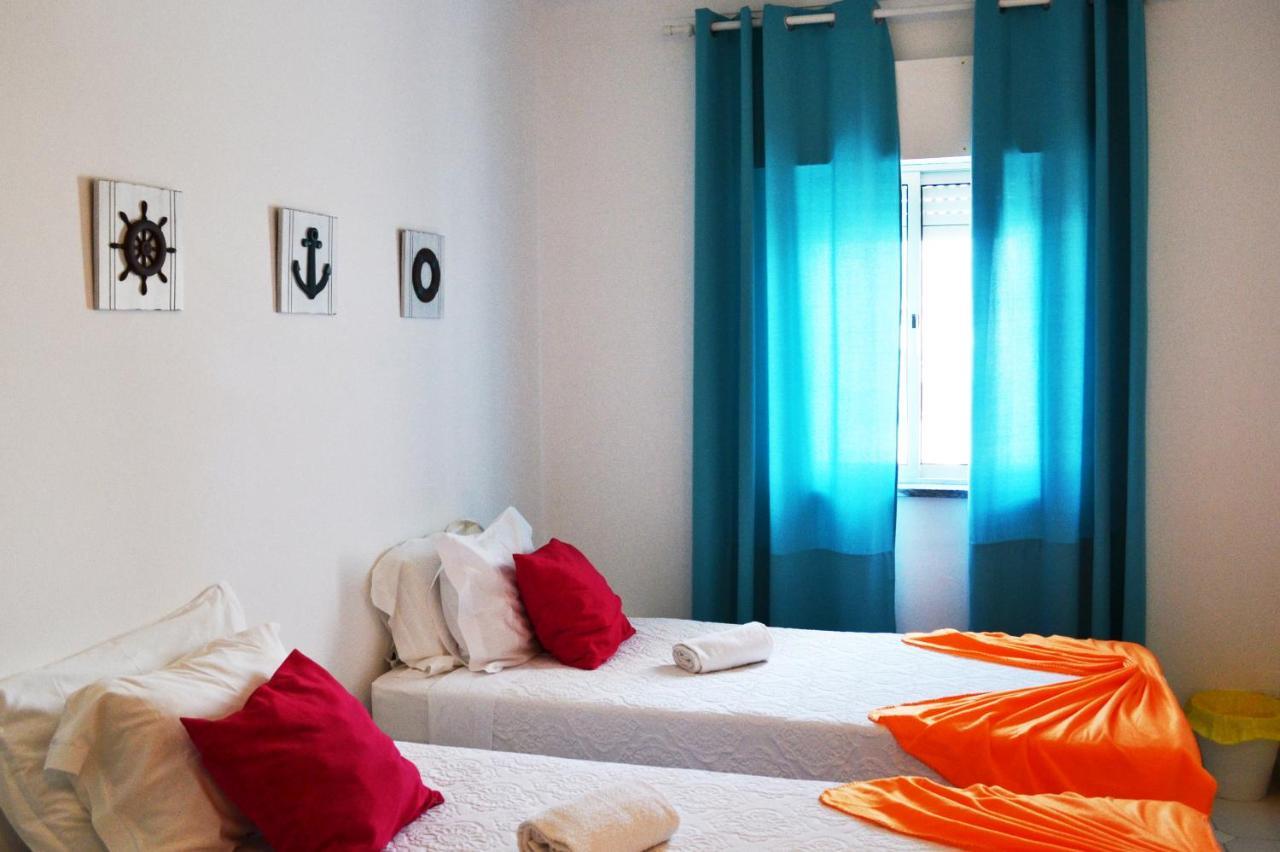 Ria Hostel Alvor Portimao Exterior photo